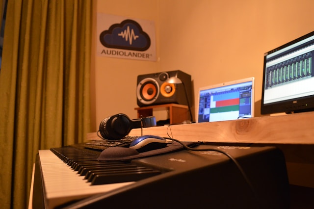Batch Processing Webinar Recordings for a Forex Broker